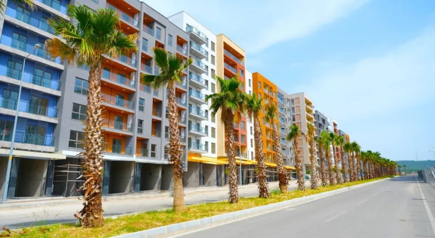 Antalya’da Sur Cadde’de teslimler başladı