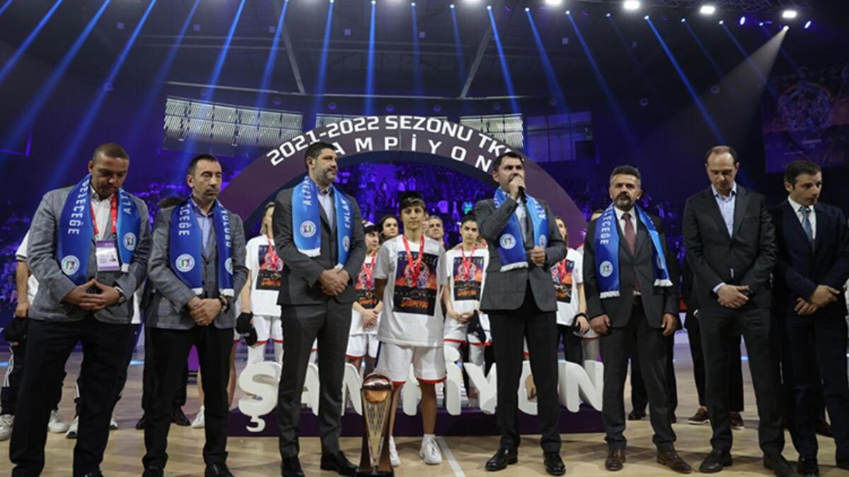 Emlak Konut Spor, Kadınlar Basketbol Süper Ligi’ne yükseldi!